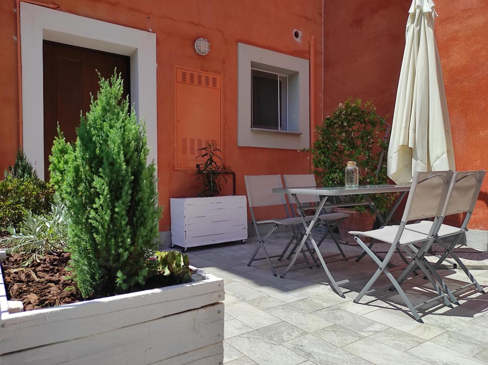 Grape'S Home Canelli Exterior photo