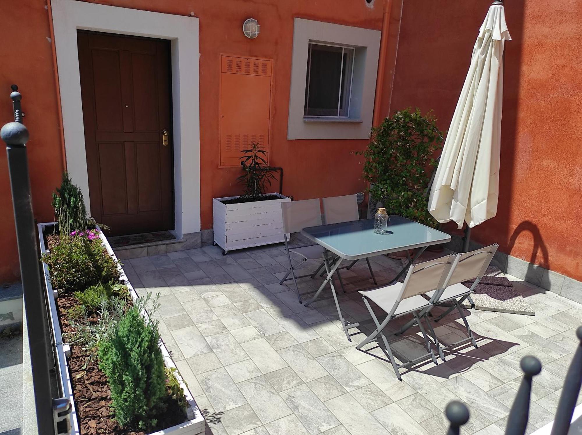 Grape'S Home Canelli Exterior photo